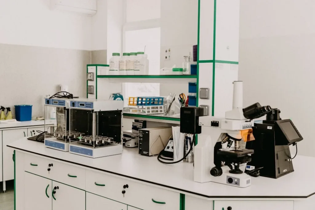 Academic laboratory at TKH