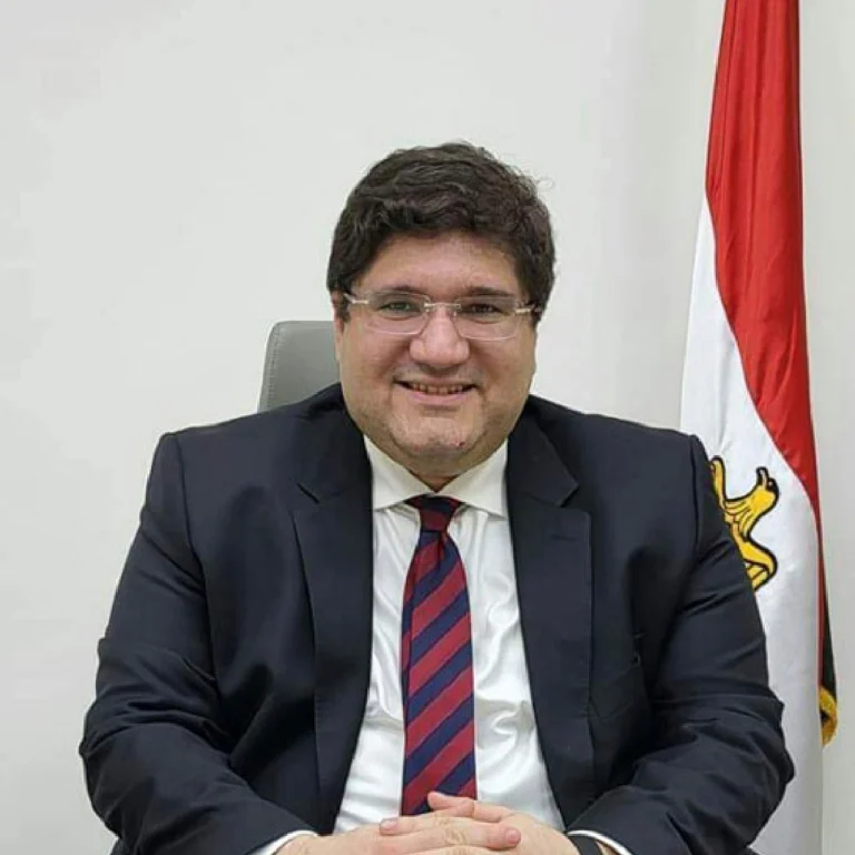 Dr. Ayman Farid