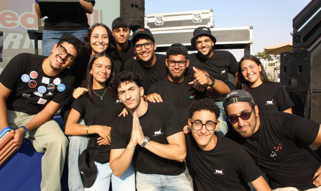 TKH students together at a campus event